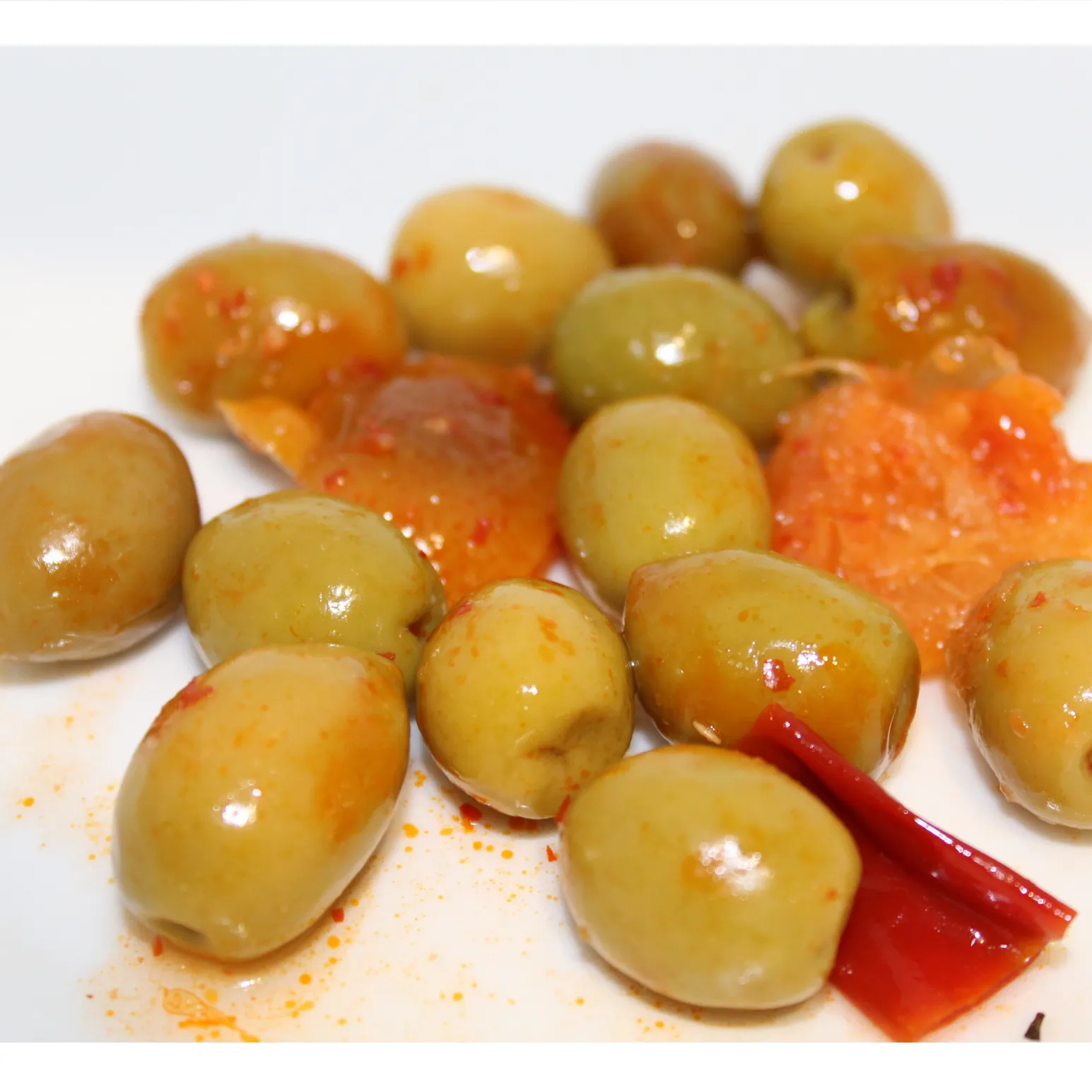 spicy green olives 22lbs..webp_1 Spicy Green Olives 22lbs - Image 1